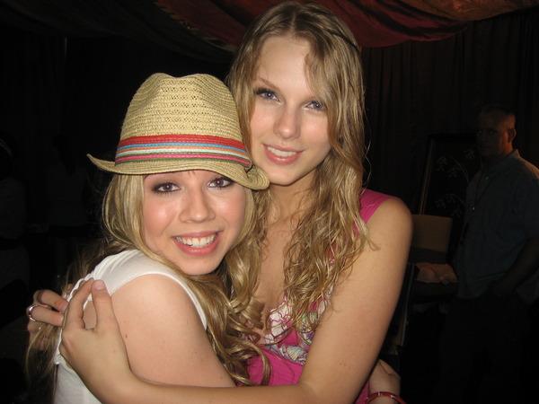 jennette-mccurdy-taylor-swift.jpg